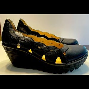 FLY London Yelk Wedge, Black, Size 39